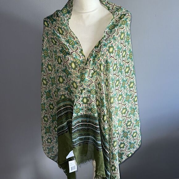 Anthropologie x Vismaya Green Patterned Bohemian Scarf Wrap! - Picture 15 of 15